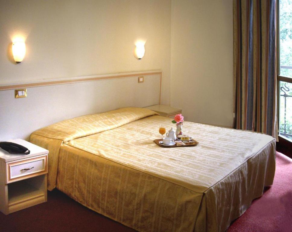 Hotel Adler Milano Eksteriør bilde