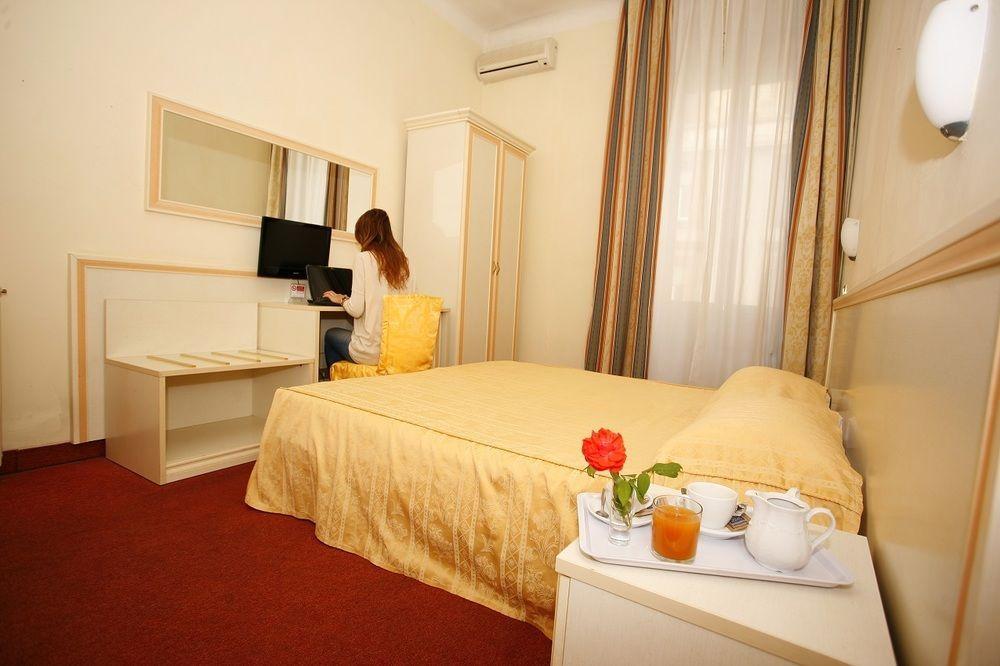 Hotel Adler Milano Eksteriør bilde
