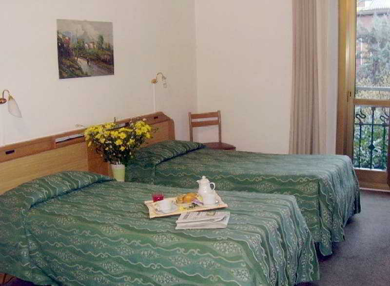 Hotel Adler Milano Eksteriør bilde