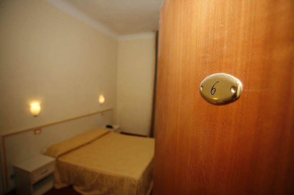 Hotel Adler Milano Eksteriør bilde